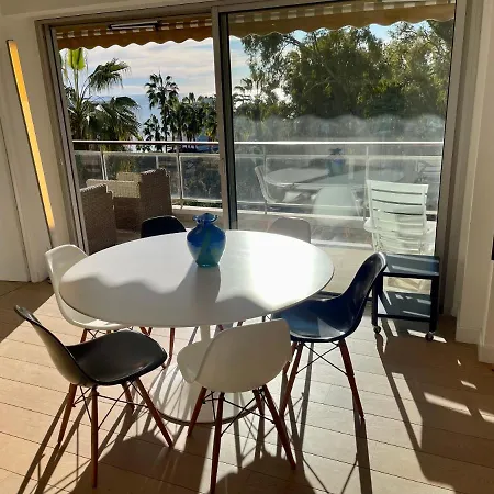 Apartment La Mirandole By Connexion