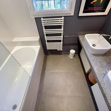 La Mirandole By Connexion Apartment