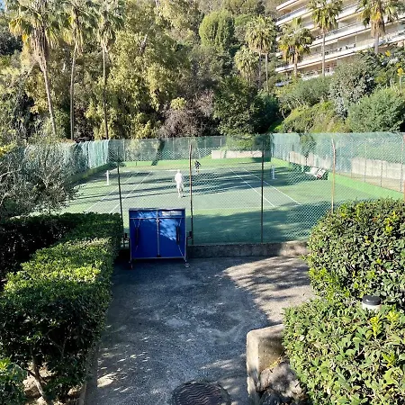 Apartment La Mirandole By Connexion