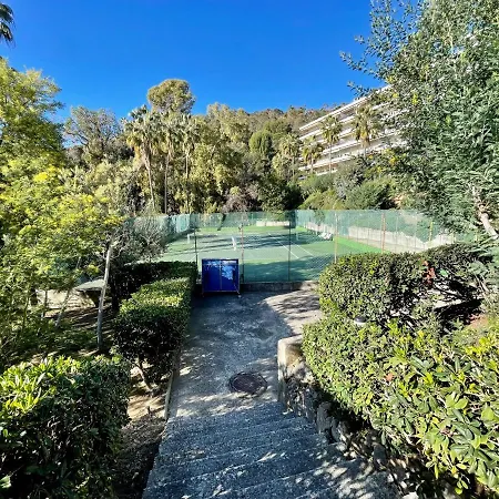 Apartment La Mirandole By Connexion